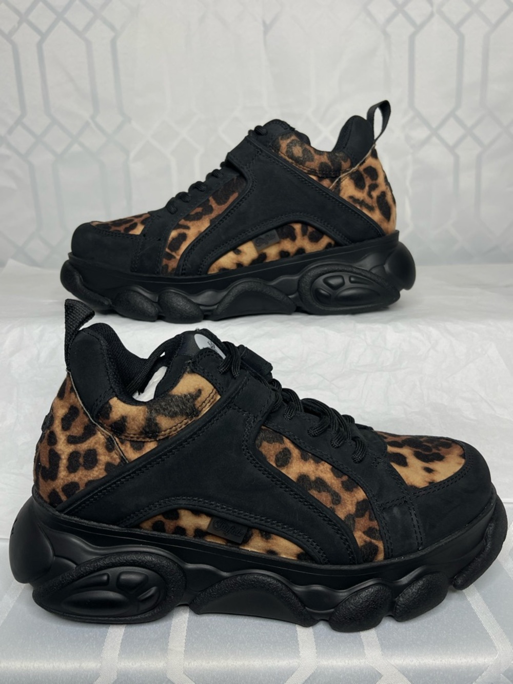 Buffalo London CLD Corin Leopard Print Black Nubuck Chunky Platform Sneakers 40